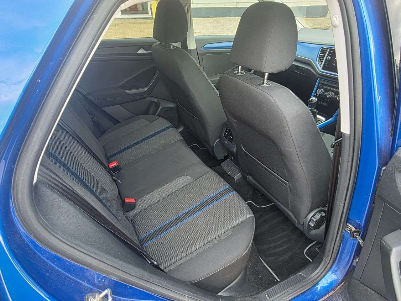2019 VOLKSWAGEN T-ROC 2019 VOLKSWAGEN T-ROC