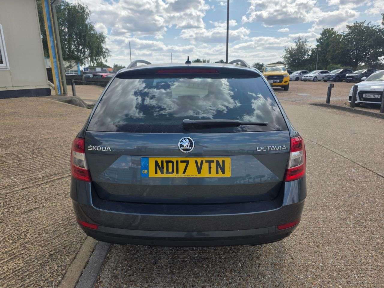 2017 SKODA OCTAVIA 2017 SKODA OCTAVIA