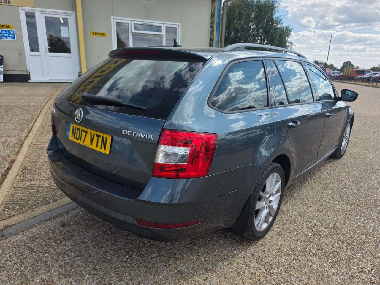 2017 SKODA OCTAVIA 2017 SKODA OCTAVIA