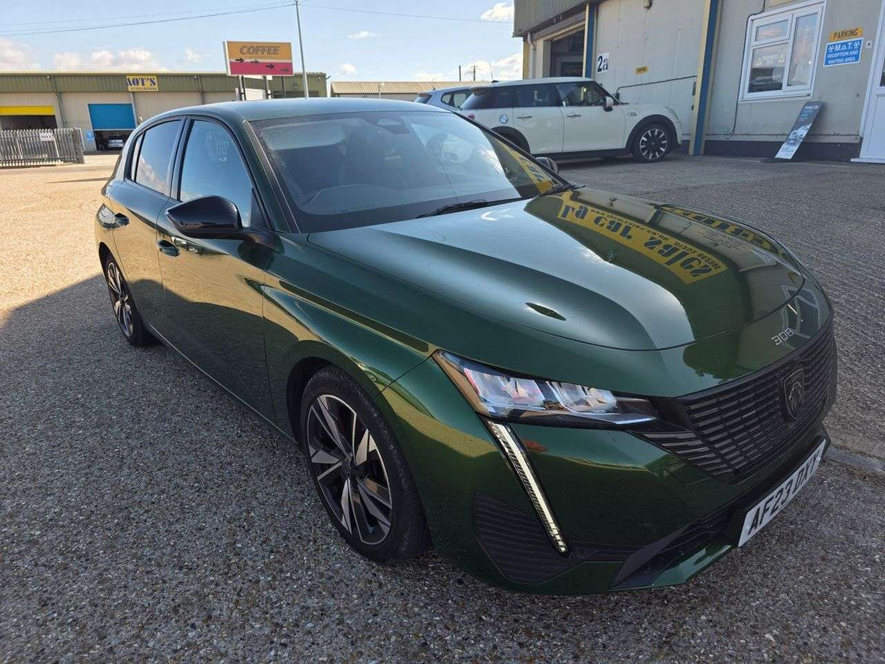 A 2023 PEUGEOT 308 1.2 PureTech Allure Hatchback 5dr Petrol EAT Euro 6 (s/s) (130 ps) A 2023 PEUGEOT 308 1.2 PureTech Allure Hatchback 5dr Petrol EAT Euro 6 (s/s) (130 ps)