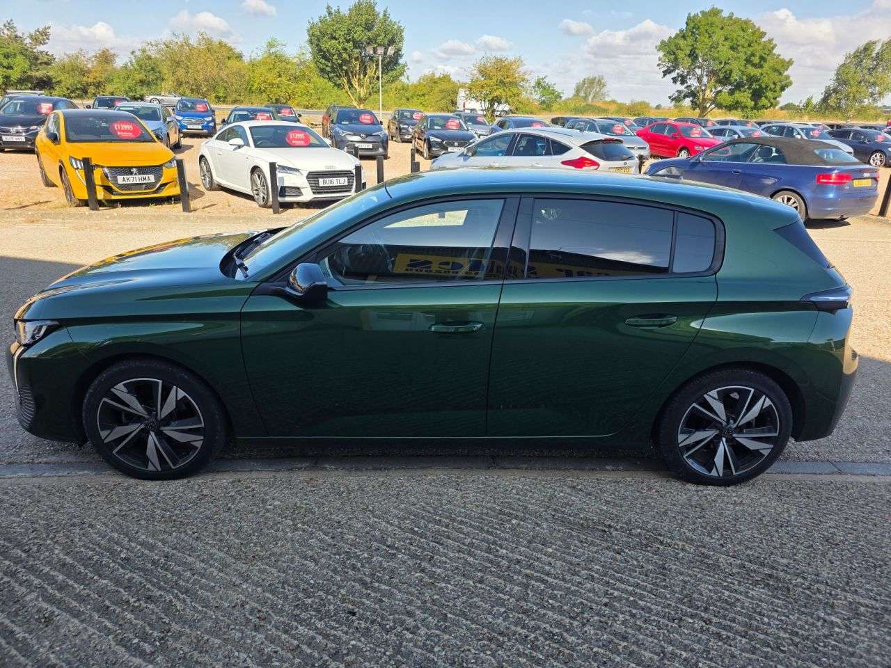 2023 PEUGEOT 308 2023 PEUGEOT 308