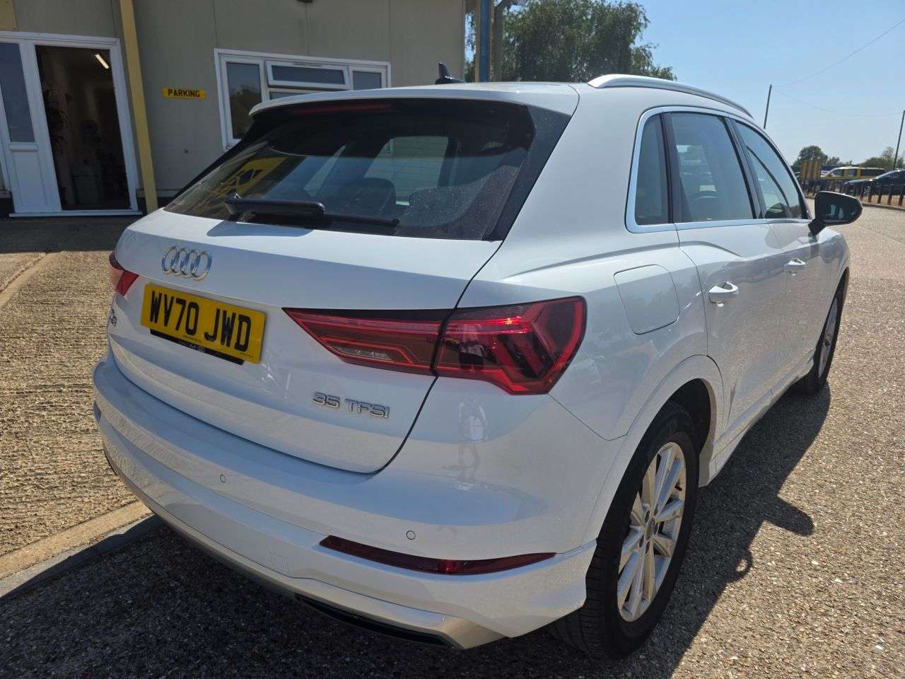 2020 AUDI Q3 2020 AUDI Q3
