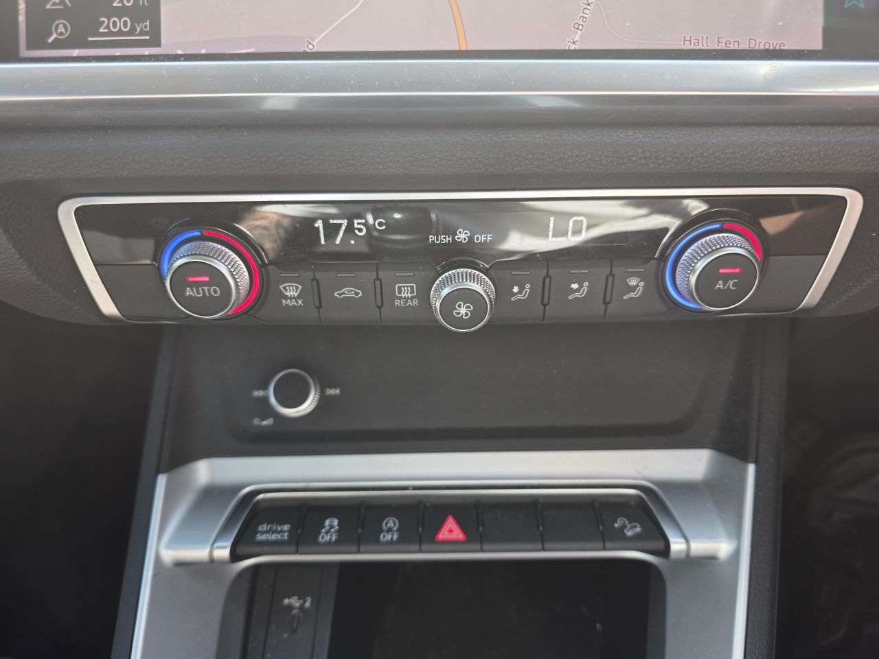 2020 AUDI Q3 2020 AUDI Q3
