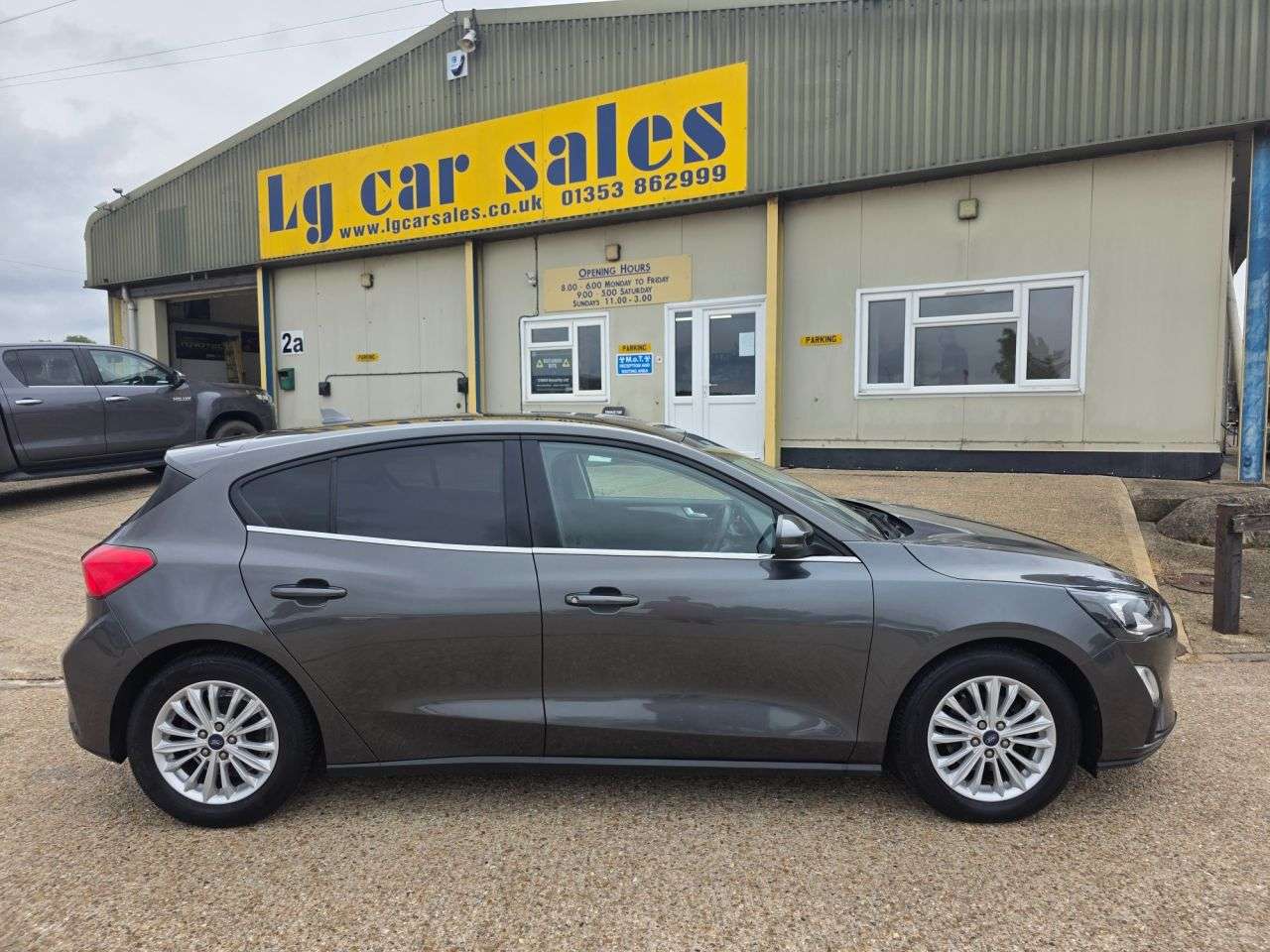 A 2021 FORD FOCUS 1.5 EcoBlue Titanium Hatchback 5dr Diesel Manual Euro 6 (s/s) (120 ps) A 2021 FORD FOCUS 1.5 EcoBlue Titanium Hatchback 5dr Diesel Manual Euro 6 (s/s) (120 ps)