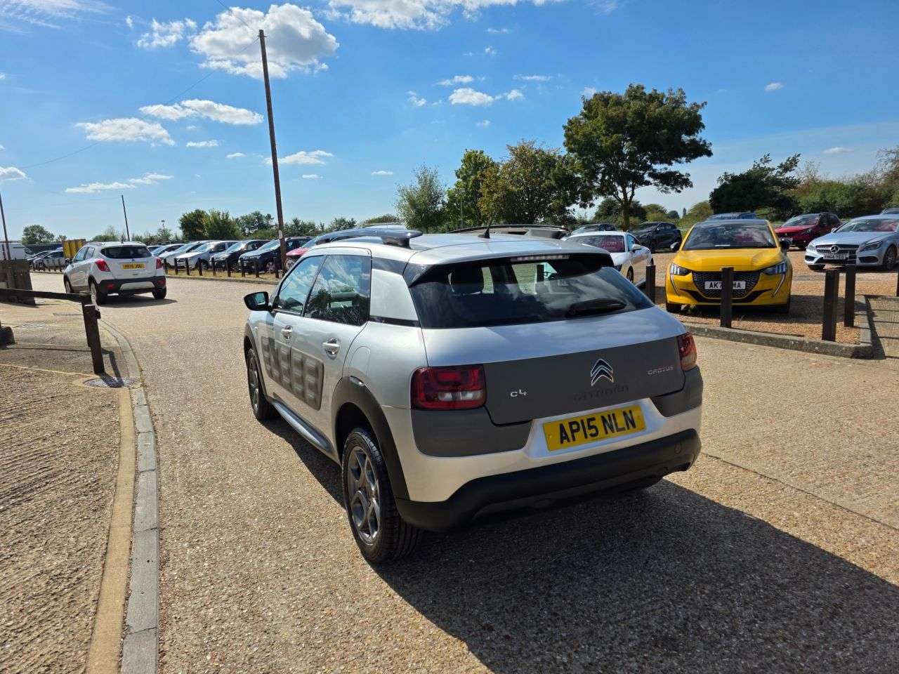 2015 CITROEN C4 CACTUS 2015 CITROEN C4 CACTUS