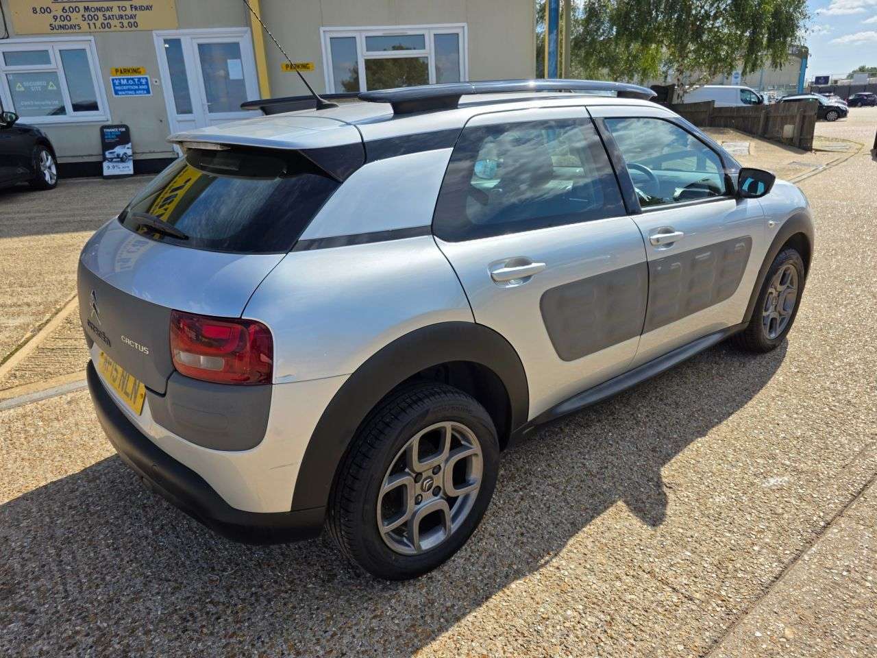 2015 CITROEN C4 CACTUS 2015 CITROEN C4 CACTUS