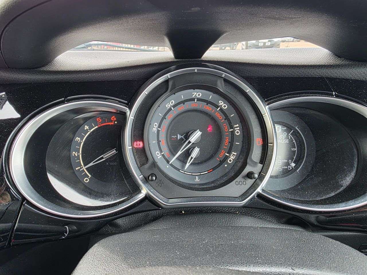 2017 DS AUTOMOBILES DS 3 2017 DS AUTOMOBILES DS 3