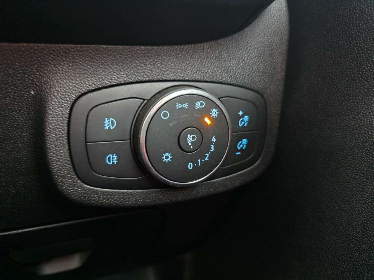 2018 FORD FIESTA 2018 FORD FIESTA