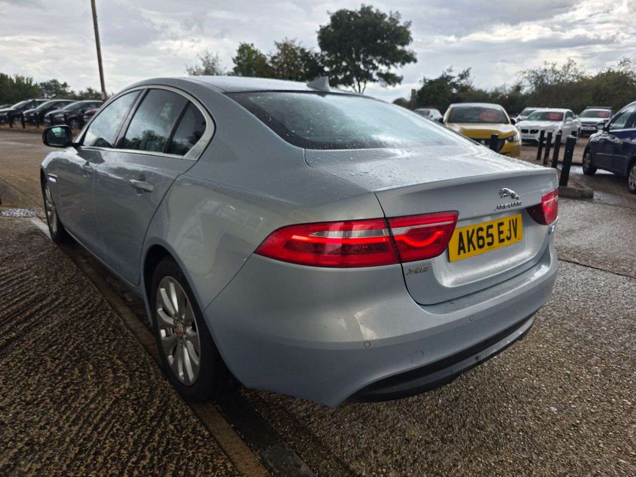 2016 JAGUAR XE 2016 JAGUAR XE