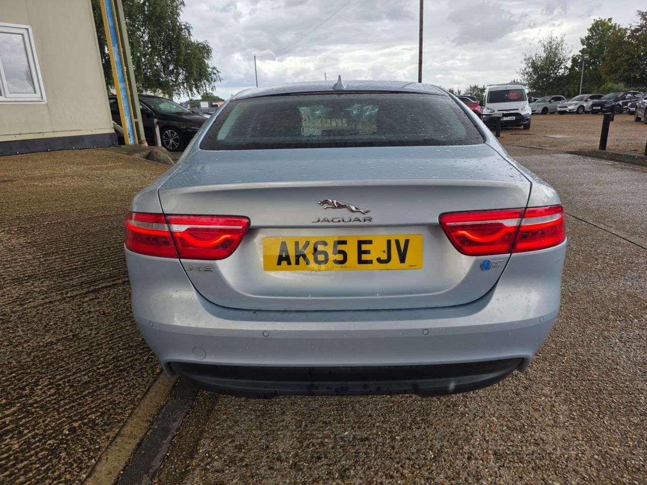 2016 JAGUAR XE 2016 JAGUAR XE