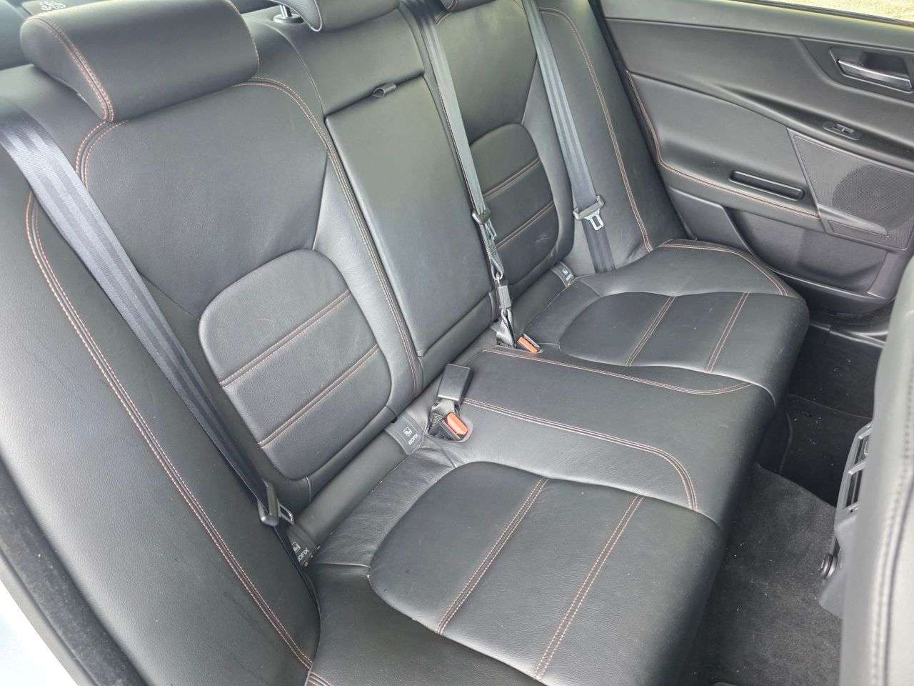 2016 JAGUAR XE 2016 JAGUAR XE