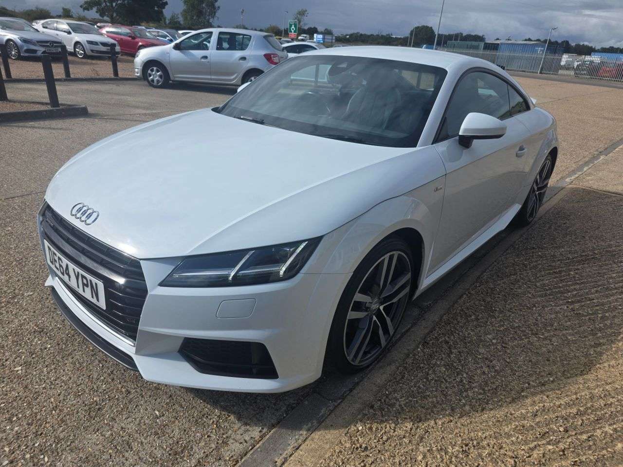 A 2015 AUDI TT 2.0 TFSI S line Coupe 3dr Petrol S Tronic quattro Euro 6 (s/s) (230 ps) A 2015 AUDI TT 2.0 TFSI S line Coupe 3dr Petrol S Tronic quattro Euro 6 (s/s) (230 ps)
