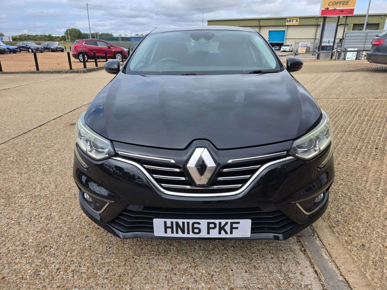 A 2016 RENAULT MEGANE 1.5 dCi Dynamique S Nav Hatchback 5dr Diesel Manual Euro 6 (s/s) (110 ps) A 2016 RENAULT MEGANE 1.5 dCi Dynamique S Nav Hatchback 5dr Diesel Manual Euro 6 (s/s) (110 ps)