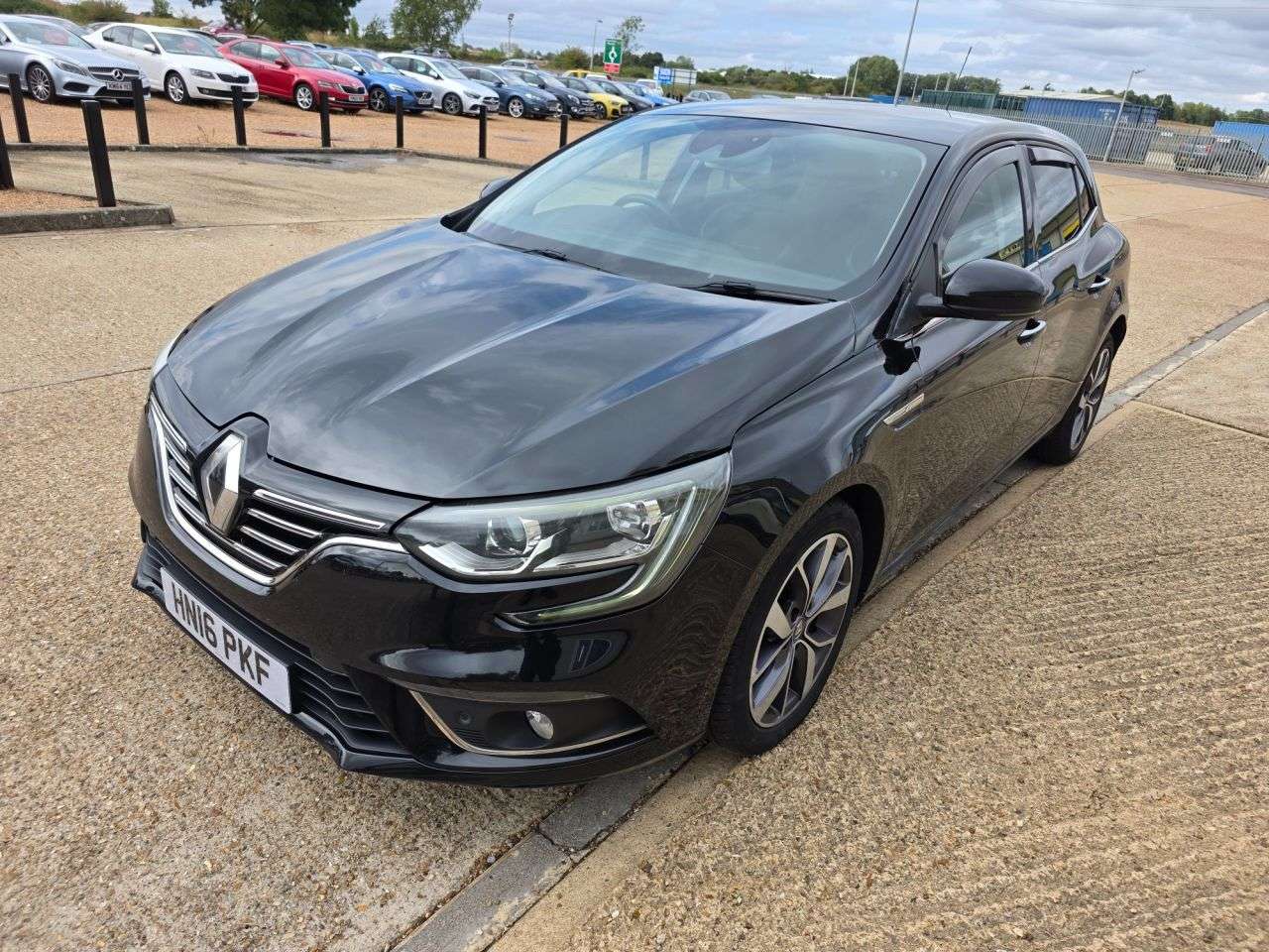 A 2016 RENAULT MEGANE 1.5 dCi Dynamique S Nav Hatchback 5dr Diesel Manual Euro 6 (s/s) (110 ps) A 2016 RENAULT MEGANE 1.5 dCi Dynamique S Nav Hatchback 5dr Diesel Manual Euro 6 (s/s) (110 ps)
