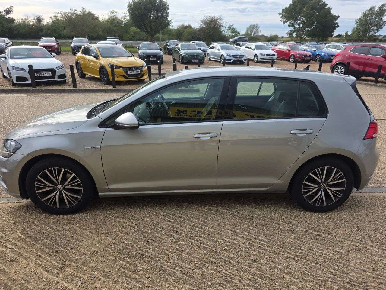 2018 VOLKSWAGEN GOLF 2018 VOLKSWAGEN GOLF