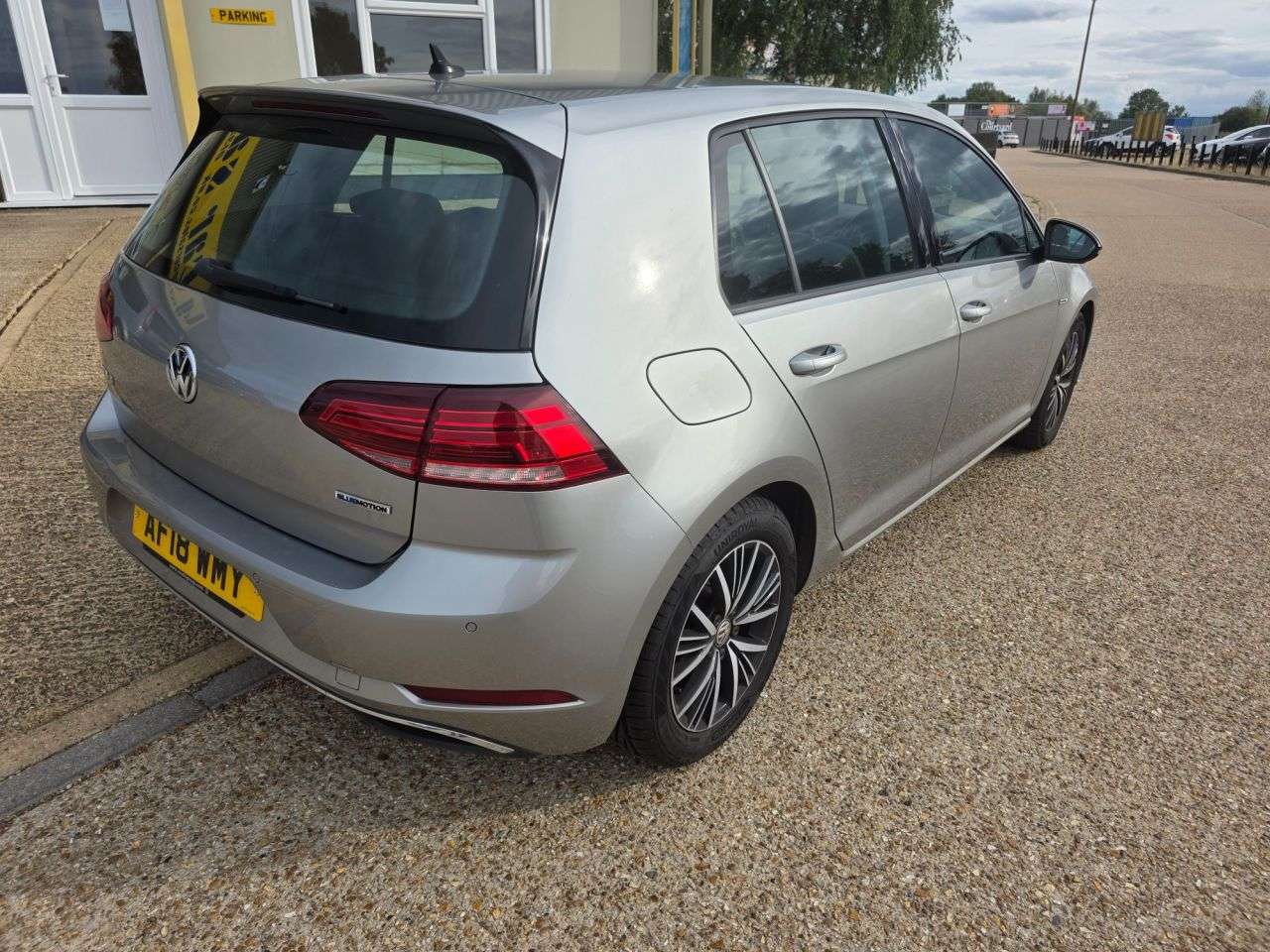 2018 VOLKSWAGEN GOLF 2018 VOLKSWAGEN GOLF