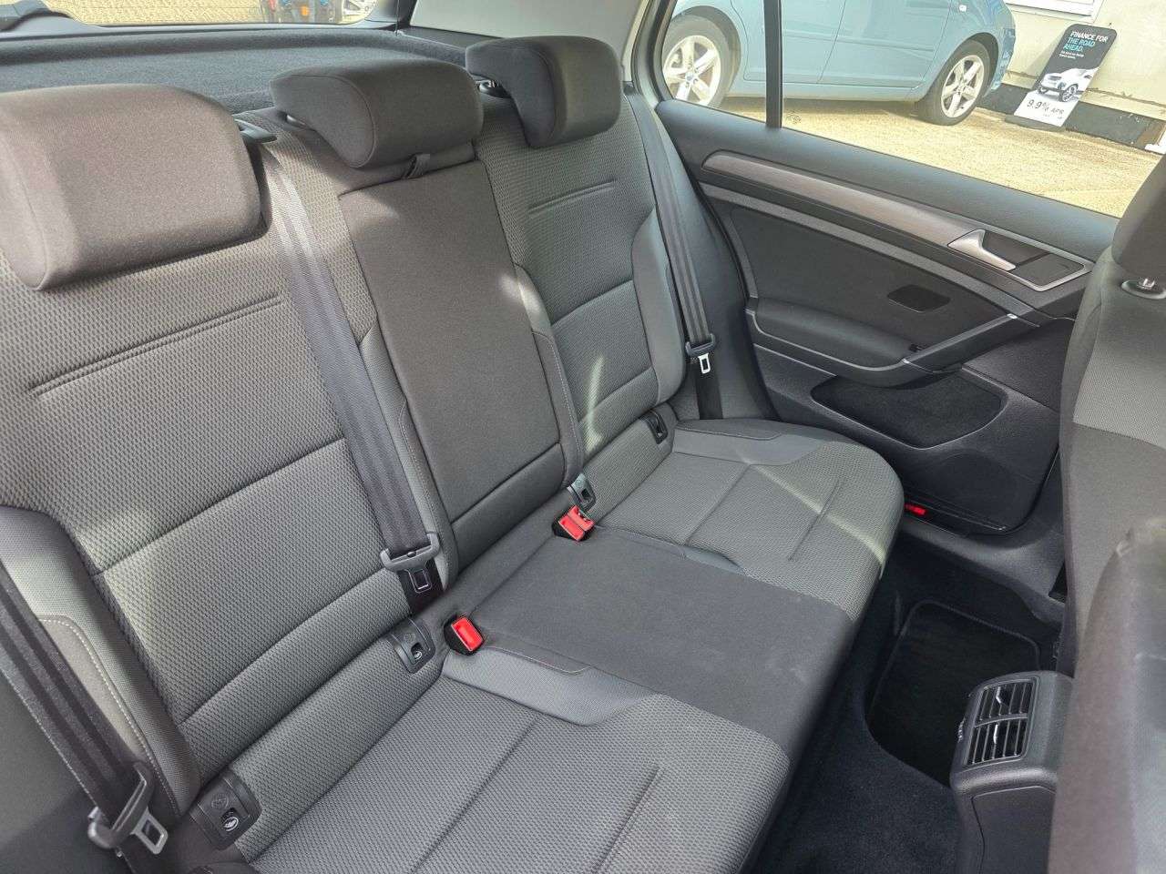 2018 VOLKSWAGEN GOLF 2018 VOLKSWAGEN GOLF