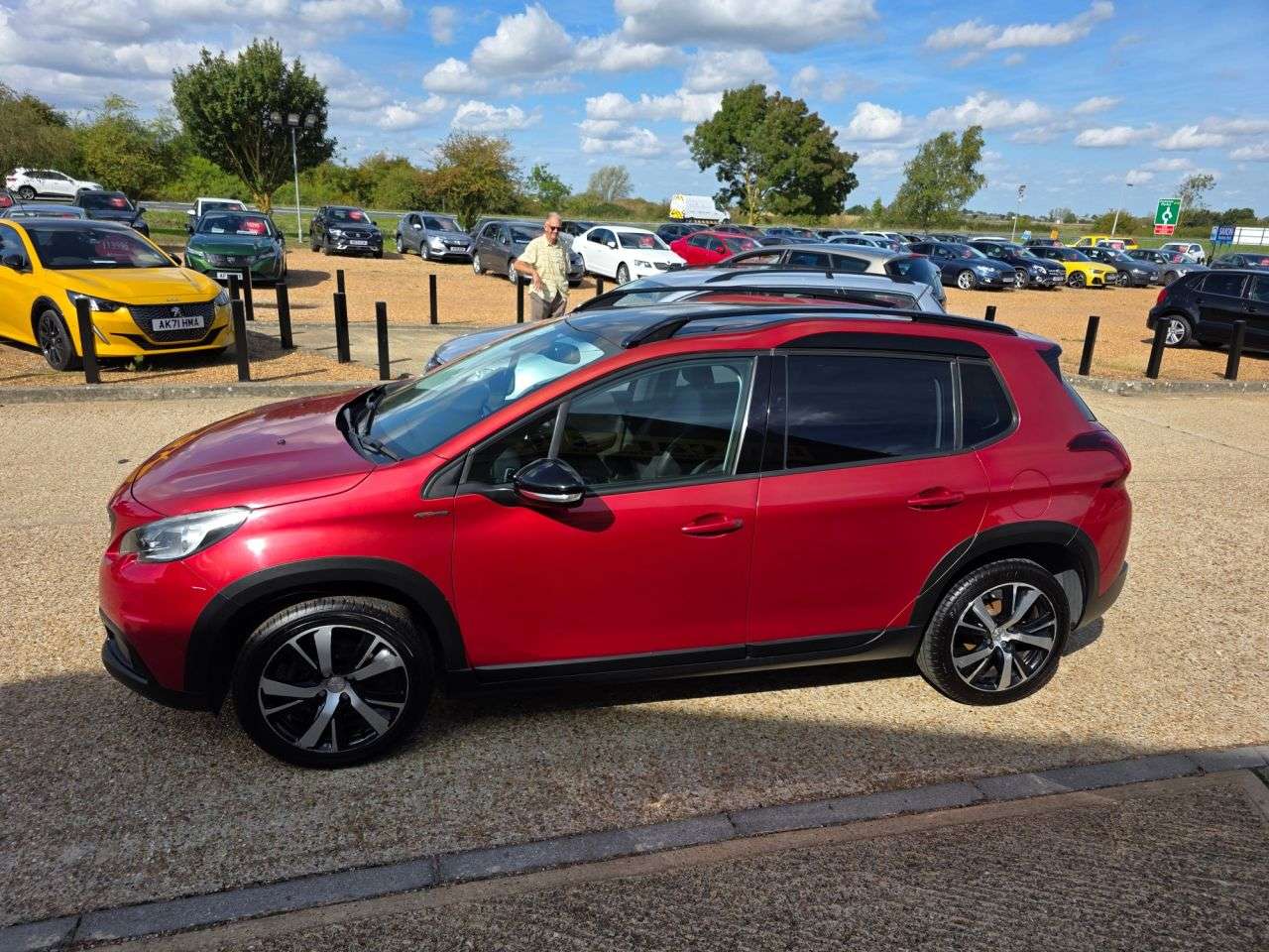 2017 PEUGEOT 2008 2017 PEUGEOT 2008
