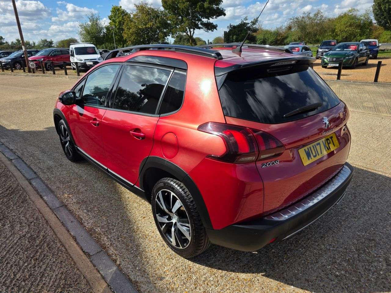 2017 PEUGEOT 2008 2017 PEUGEOT 2008