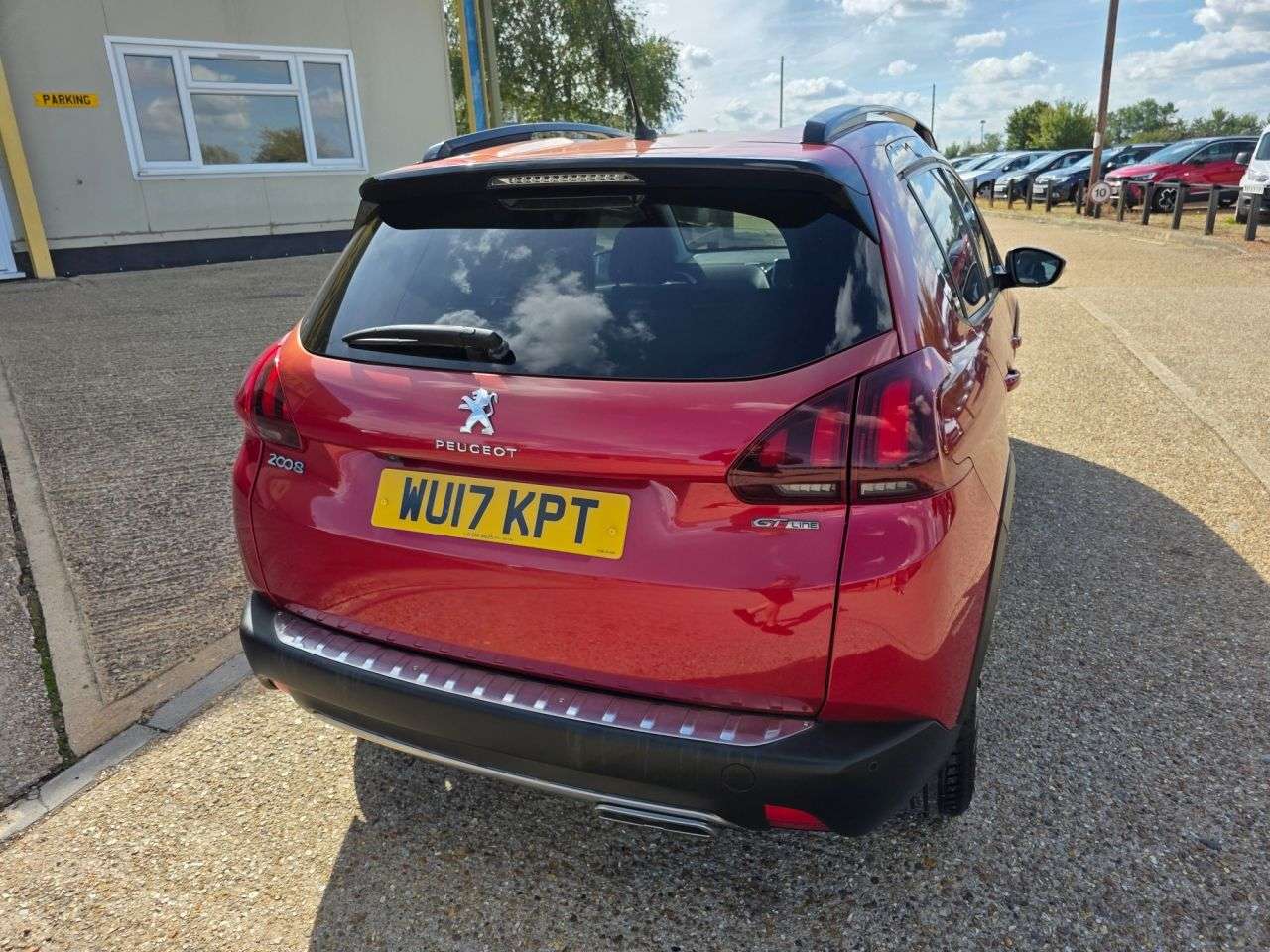 2017 PEUGEOT 2008 2017 PEUGEOT 2008