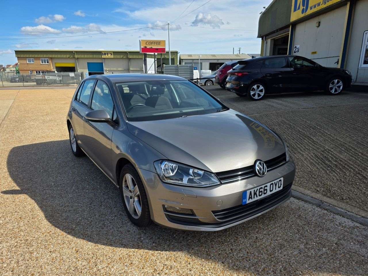 2016 VOLKSWAGEN GOLF 2016 VOLKSWAGEN GOLF