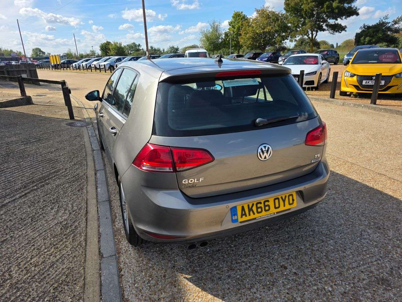 2016 VOLKSWAGEN GOLF 2016 VOLKSWAGEN GOLF