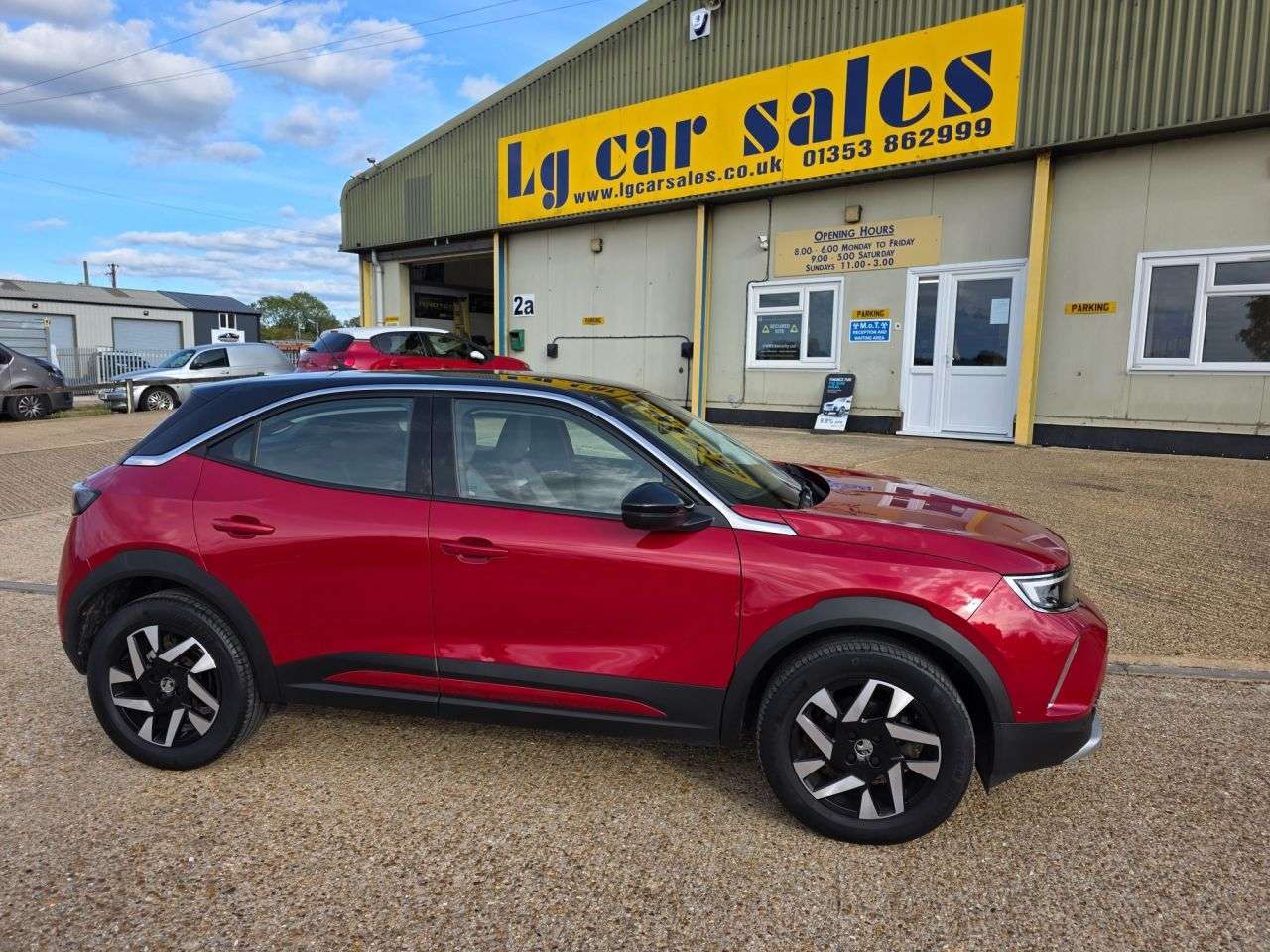 A 2021 VAUXHALL MOKKA 1.2 Turbo Elite Nav Premium SUV 5dr Petrol Manual Euro 6 (s/s) (130 ps) A 2021 VAUXHALL MOKKA 1.2 Turbo Elite Nav Premium SUV 5dr Petrol Manual Euro 6 (s/s) (130 ps)