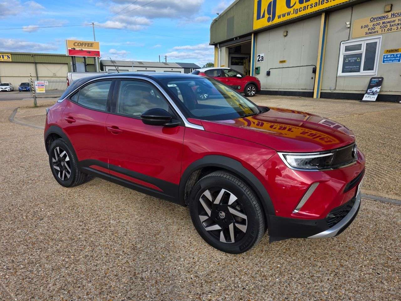 A 2021 VAUXHALL MOKKA 1.2 Turbo Elite Nav Premium SUV 5dr Petrol Manual Euro 6 (s/s) (130 ps) A 2021 VAUXHALL MOKKA 1.2 Turbo Elite Nav Premium SUV 5dr Petrol Manual Euro 6 (s/s) (130 ps)