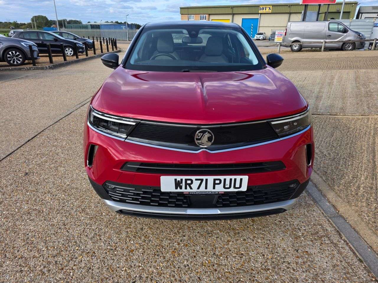 A 2021 VAUXHALL MOKKA 1.2 Turbo Elite Nav Premium SUV 5dr Petrol Manual Euro 6 (s/s) (130 ps) A 2021 VAUXHALL MOKKA 1.2 Turbo Elite Nav Premium SUV 5dr Petrol Manual Euro 6 (s/s) (130 ps)