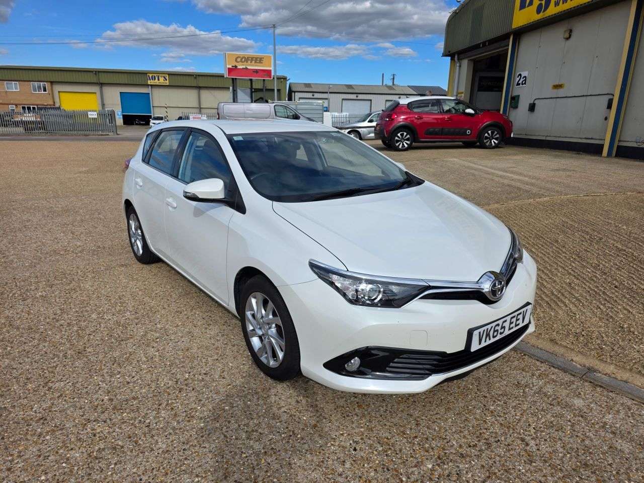2015 TOYOTA AURIS 2015 TOYOTA AURIS