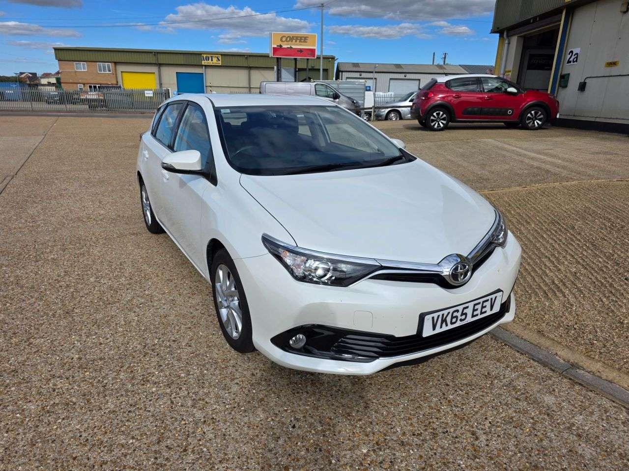 2015 TOYOTA AURIS 2015 TOYOTA AURIS