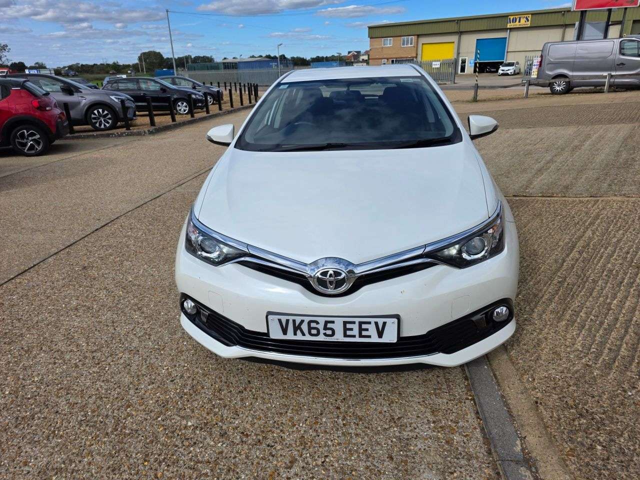 2015 TOYOTA AURIS 2015 TOYOTA AURIS