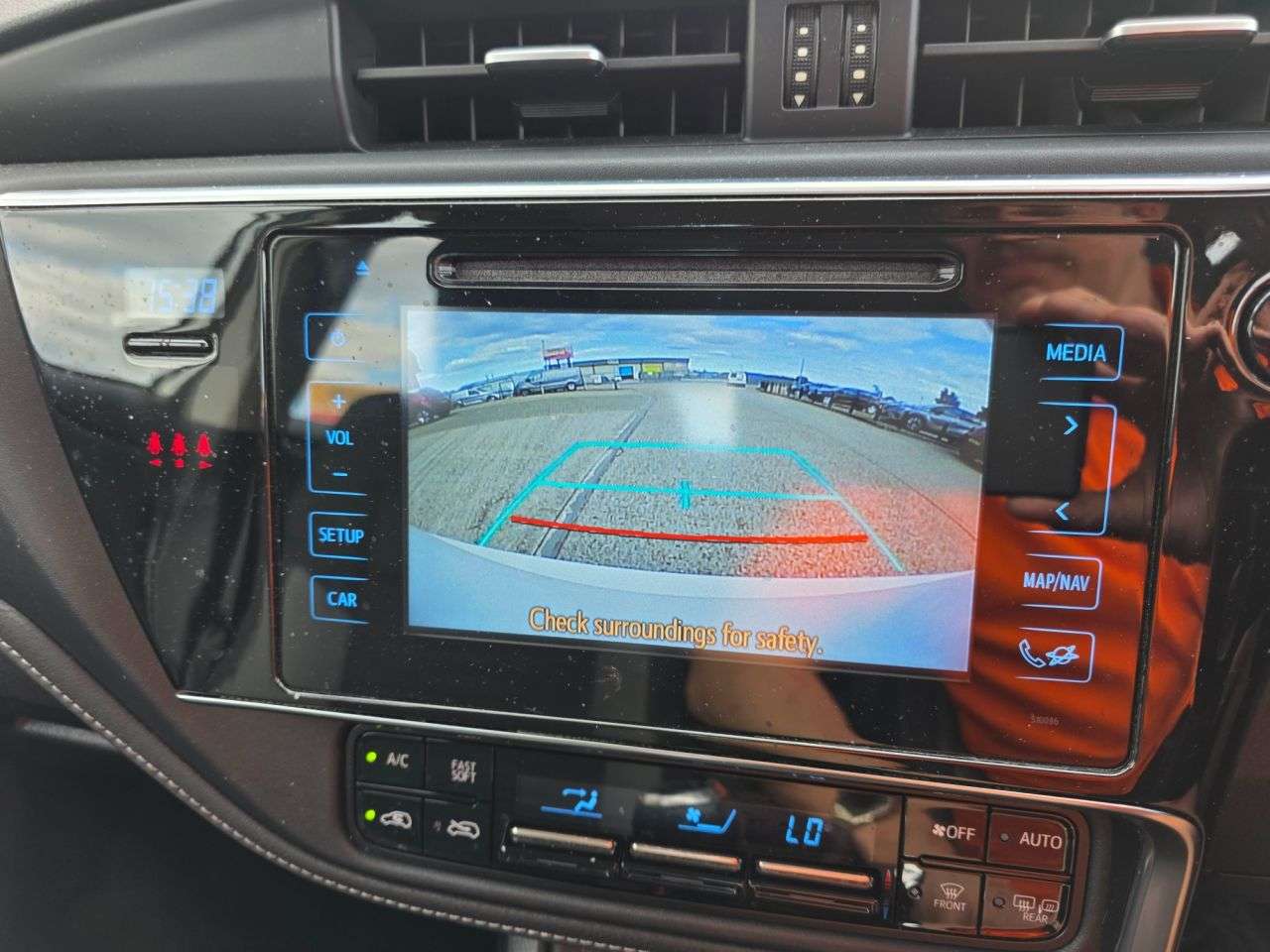 2015 TOYOTA AURIS 2015 TOYOTA AURIS