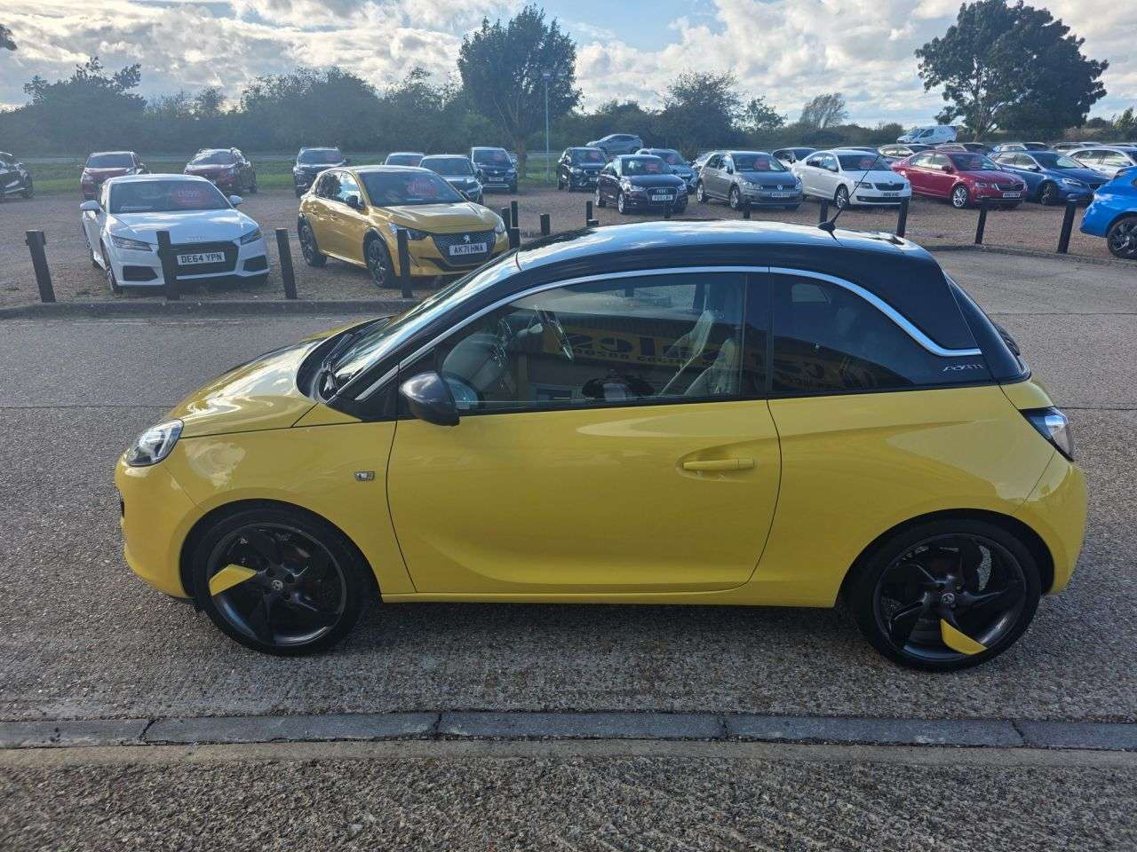 2017 VAUXHALL ADAM 2017 VAUXHALL ADAM