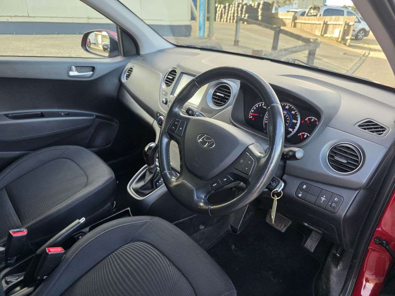 2018 HYUNDAI I10 2018 HYUNDAI I10