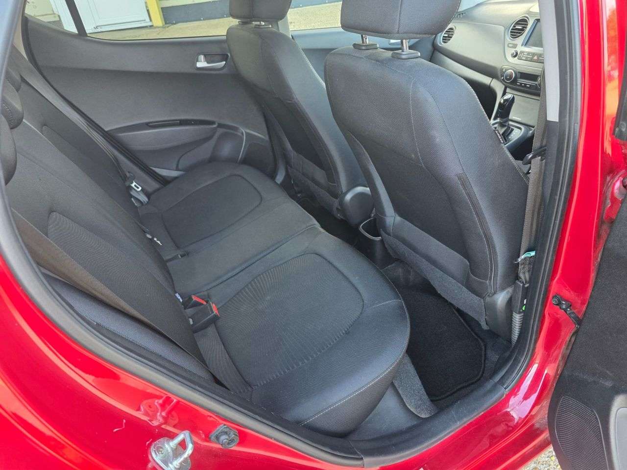 2018 HYUNDAI I10 2018 HYUNDAI I10