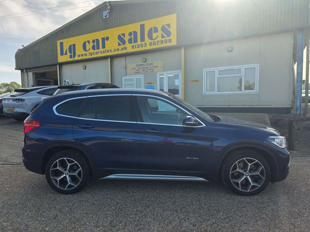A 2017 BMW X1 2.0 20i xLine SUV 5dr Petrol Auto xDrive Euro 6 (s/s) (192 ps) A 2017 BMW X1 2.0 20i xLine SUV 5dr Petrol Auto xDrive Euro 6 (s/s) (192 ps)