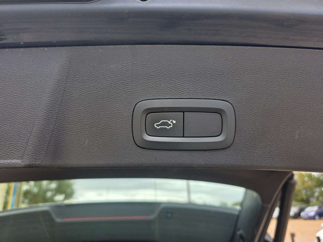 2021 VOLVO XC40 2021 VOLVO XC40
