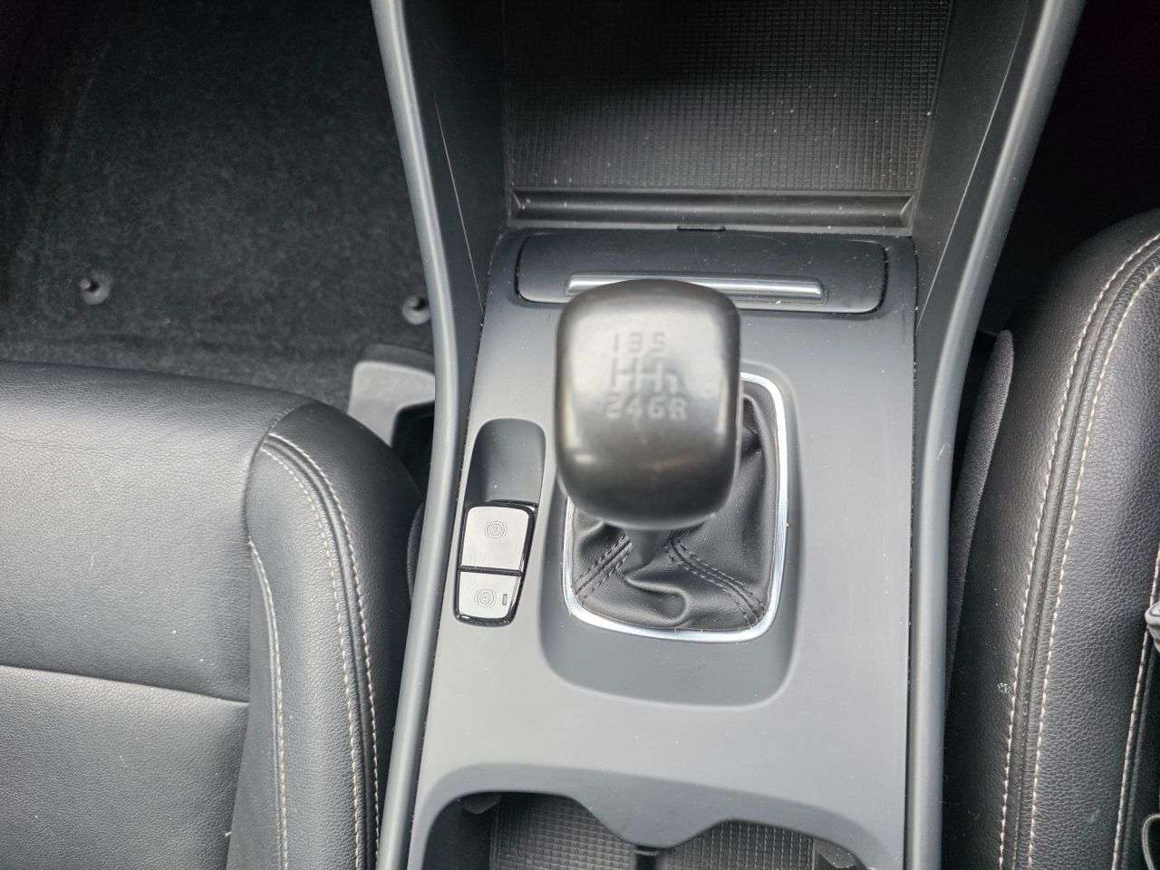 2021 VOLVO XC40 2021 VOLVO XC40
