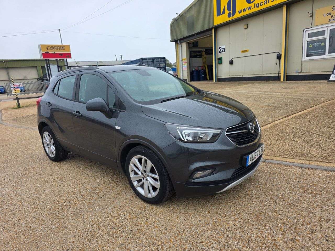 A 2017 VAUXHALL MOKKA X 1.4i Turbo Active SUV 5dr Petrol Manual Euro 6 (s/s) (140 ps) A 2017 VAUXHALL MOKKA X 1.4i Turbo Active SUV 5dr Petrol Manual Euro 6 (s/s) (140 ps)