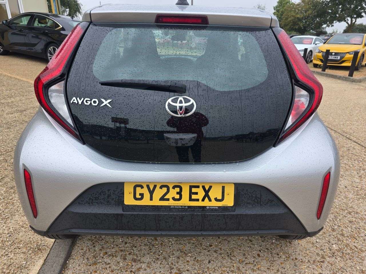 2023 TOYOTA AYGO X 2023 TOYOTA AYGO X