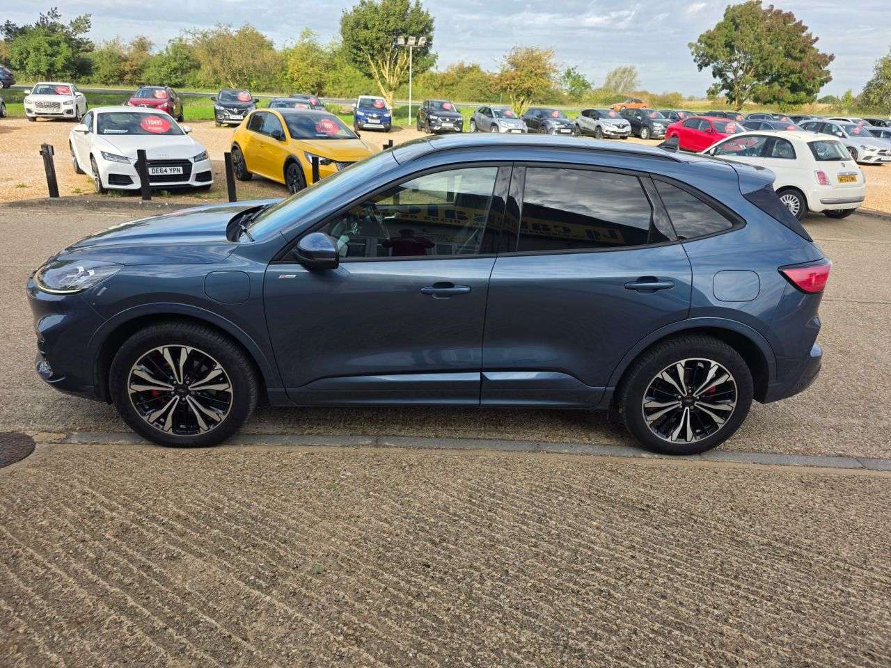 2023 FORD KUGA 2023 FORD KUGA