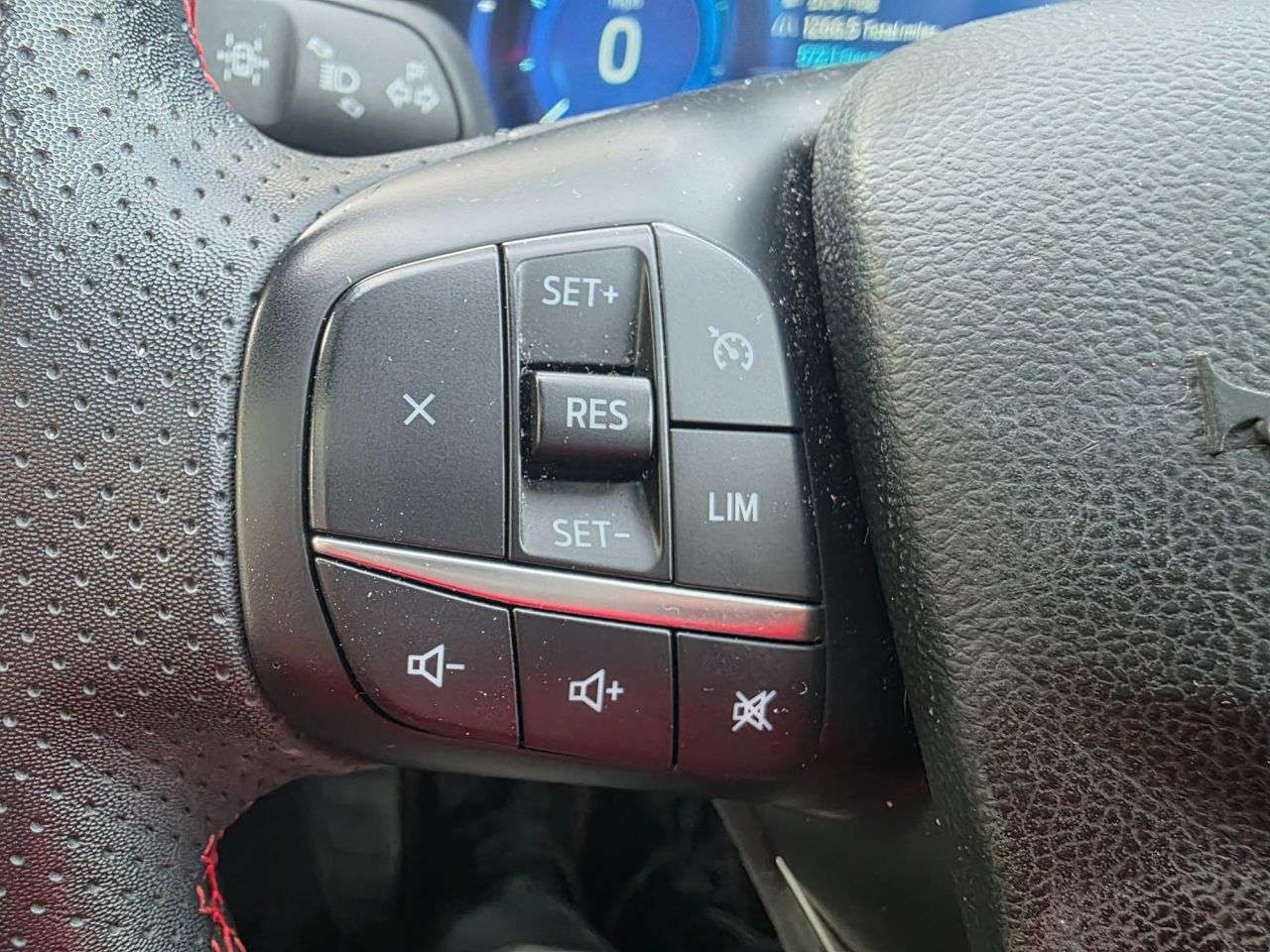 2023 FORD KUGA 2023 FORD KUGA