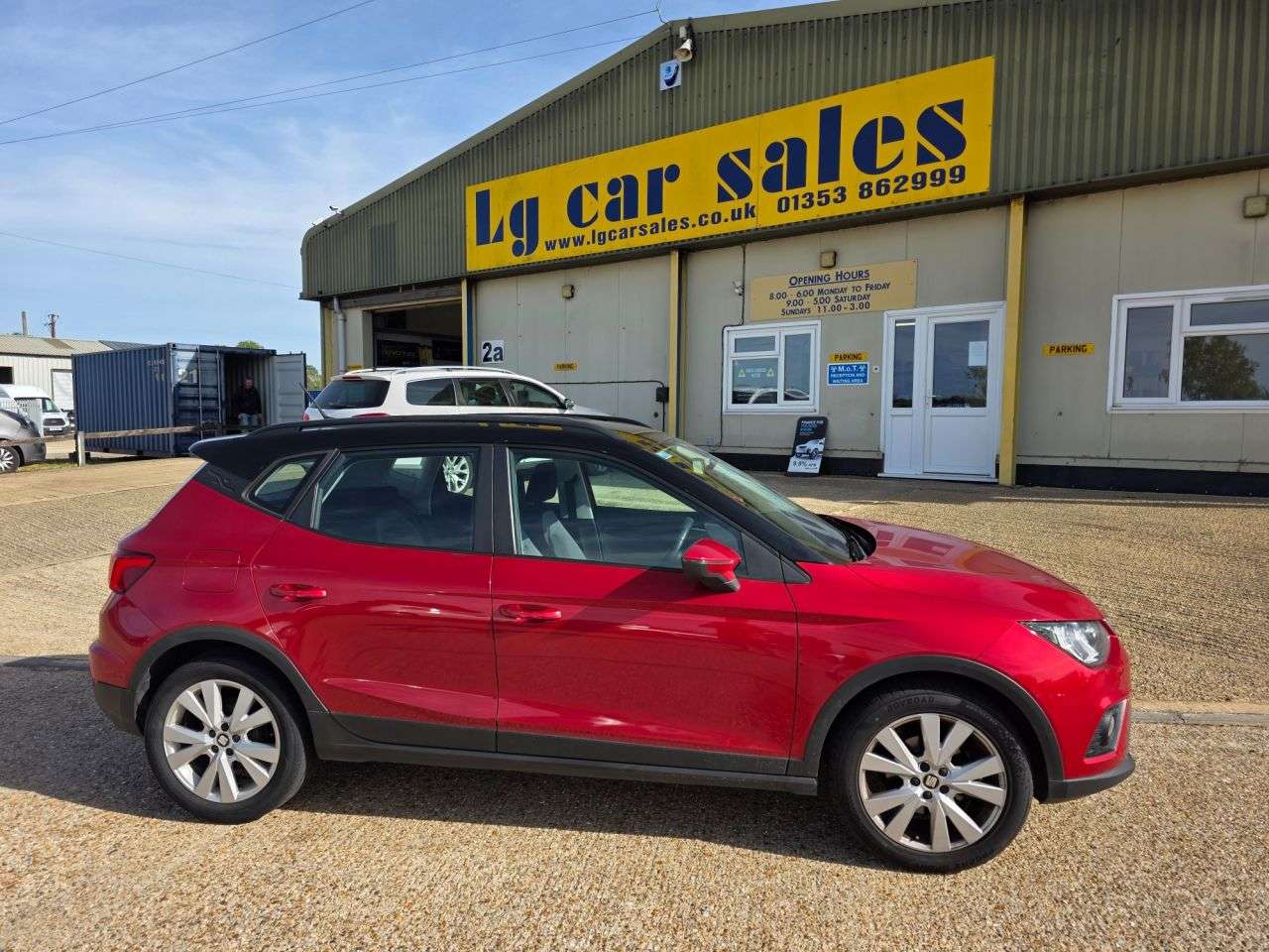 A 2019 SEAT ARONA 1.0 TSI GPF SE Technology SUV 5dr Petrol Manual Euro 6 (s/s) (95 ps) A 2019 SEAT ARONA 1.0 TSI GPF SE Technology SUV 5dr Petrol Manual Euro 6 (s/s) (95 ps)