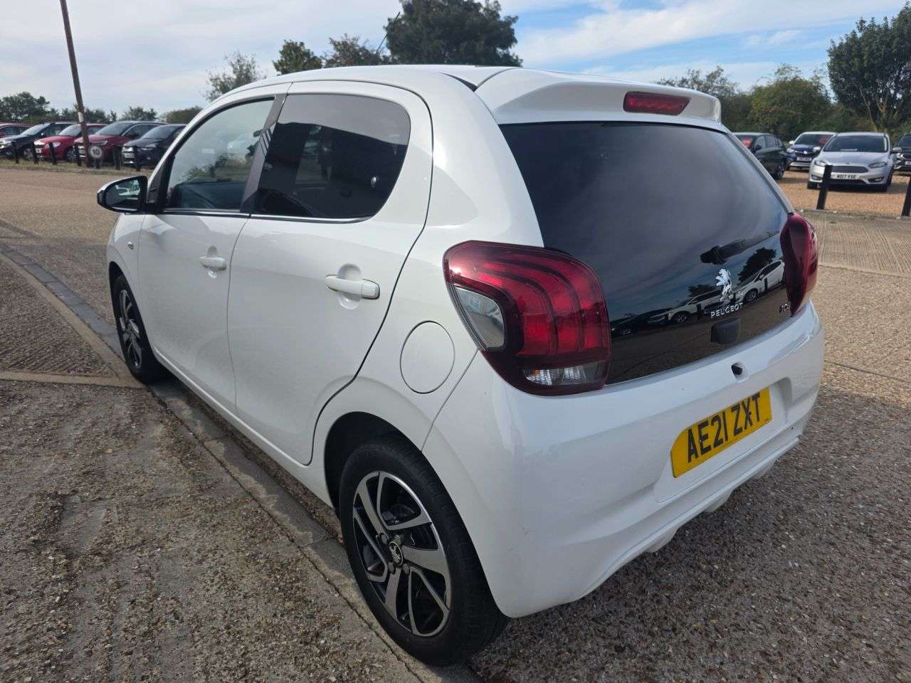 2021 PEUGEOT 108 2021 PEUGEOT 108