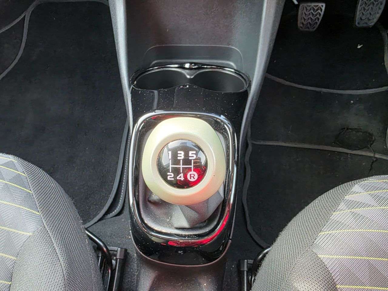2021 PEUGEOT 108 2021 PEUGEOT 108