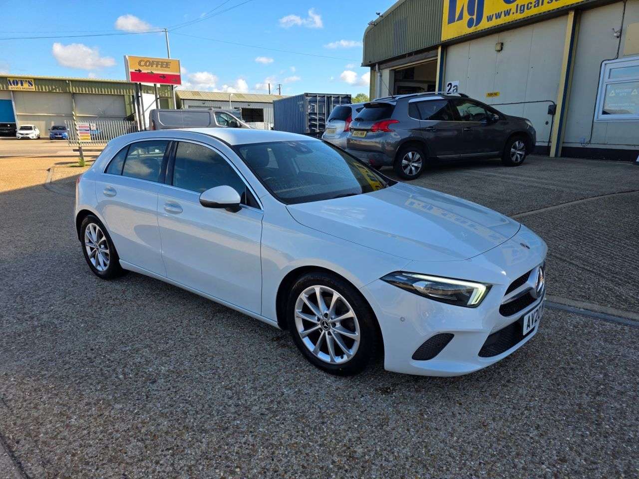 A 2020 MERCEDES-BENZ A CLASS 1.3 A180 Sport (Executive) Hatchback 5dr Petrol 7G-DCT Euro 6 (s/s) (136 ps A 2020 MERCEDES-BENZ A CLASS 1.3 A180 Sport (Executive) Hatchback 5dr Petrol 7G-DCT Euro 6 (s/s) (136 ps