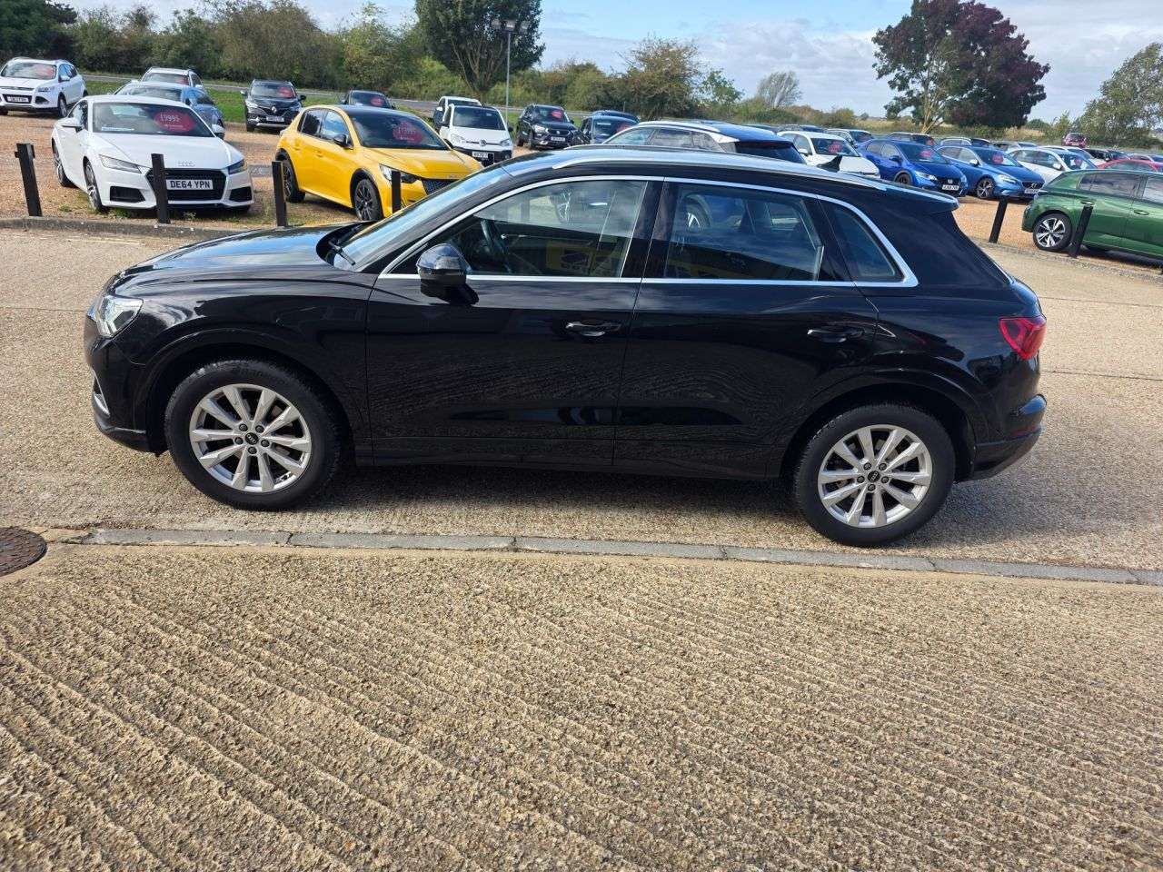 2021 AUDI Q3 2021 AUDI Q3