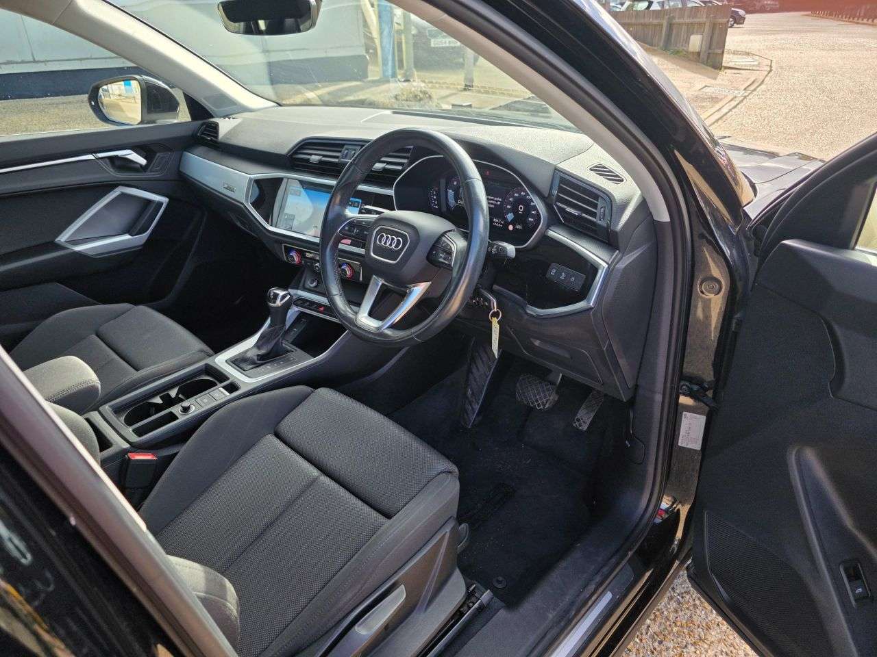 2021 AUDI Q3 2021 AUDI Q3