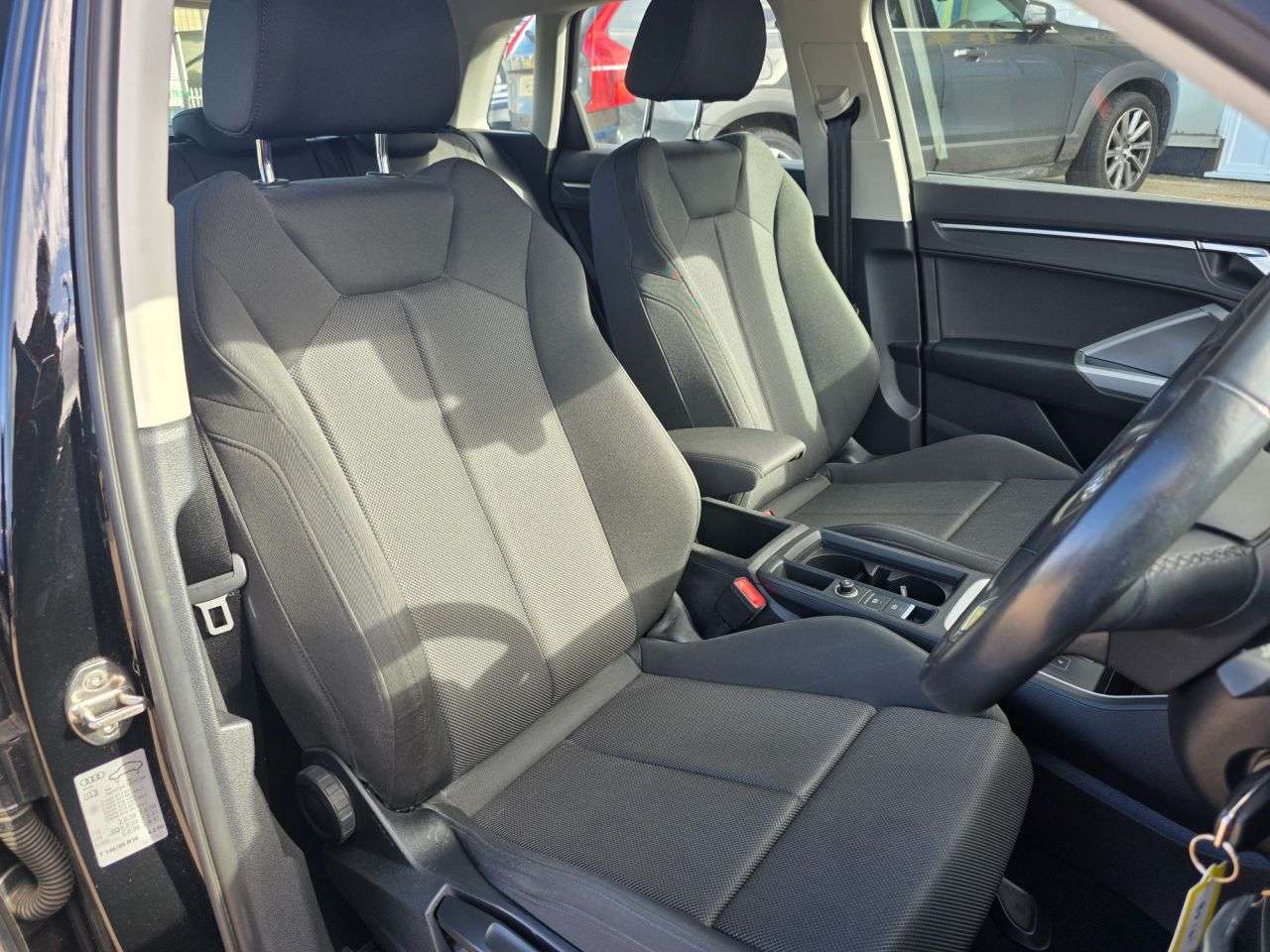 2021 AUDI Q3 2021 AUDI Q3